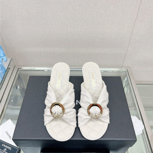 High Quality Luxury Chanel Cross Strap Round Buckle Slippers – Style 62182 product detail