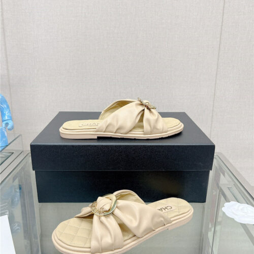 High Quality Luxury Chanel Cross Strap Round Buckle Slippers – Style 26022