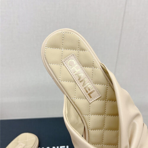 High Quality Luxury Chanel Cross Strap Round Buckle Slippers – Style 26022 product detail