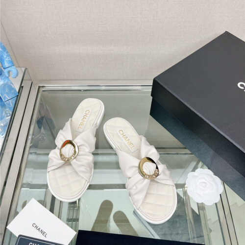 High Quality Luxury Chanel Cross Strap Round Buckle Slippers – Style 55398