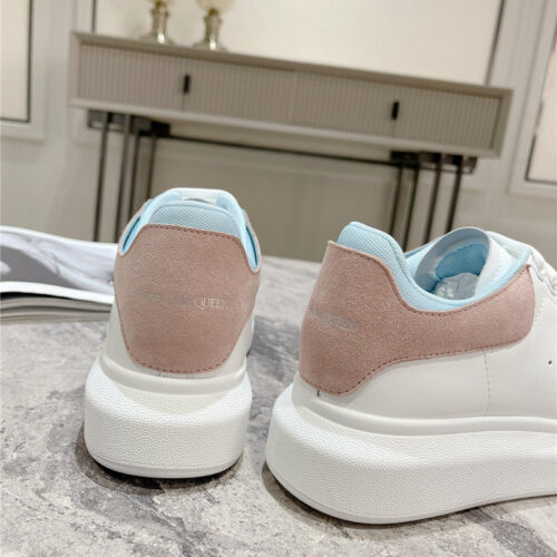High Quality Luxury Alexander McQueen New Oversized Sneakers – Style 70531 product detail
