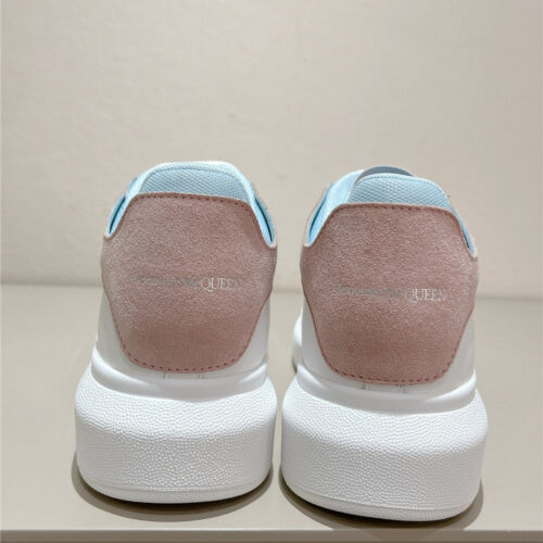 High Quality Luxury Alexander McQueen New Oversized Sneakers – Style 70531 product detail