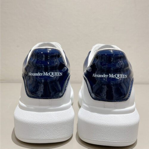 High Quality Luxury Alexander McQueen New Oversized Sneakers – Style 03299 product detail