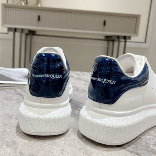 High Quality Luxury Alexander McQueen New Oversized Sneakers – Style 03299 product detail