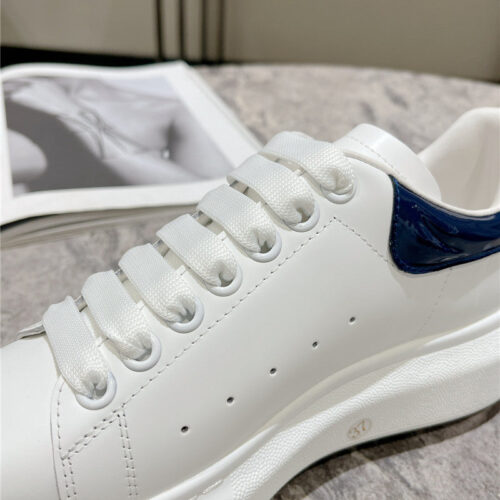 High Quality Luxury Alexander McQueen New Oversized Sneakers – Style 03299 product detail