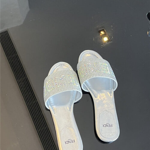 High Quality Luxury Fendi By Marc Jacobs Limited Edition Series Slippers product detail