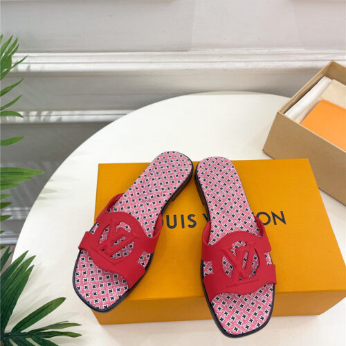 High Quality Luxury Louis Vuitton New Hollow Slippers – Style 86083 product detail