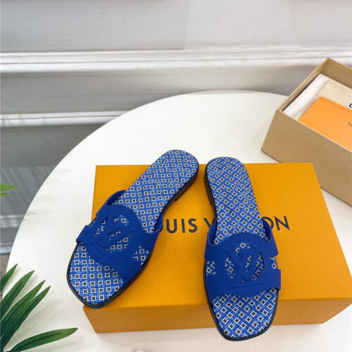 High Quality Luxury Louis Vuitton New Hollow Slippers – Style 18851 product detail
