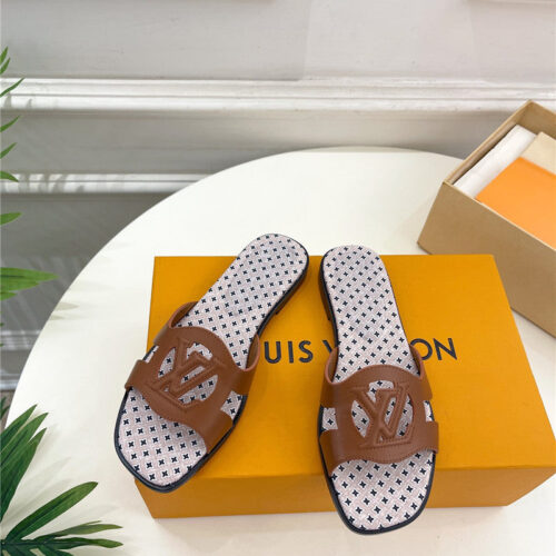 High Quality Luxury Louis Vuitton New Hollow Slippers – Style 51619 product detail