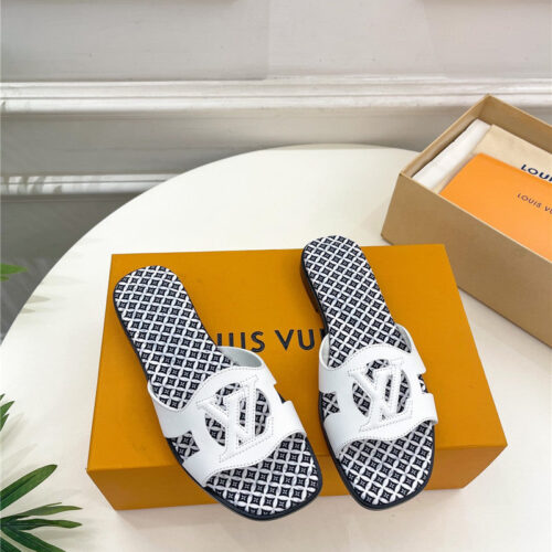 High Quality Luxury Louis Vuitton New Hollow Slippers – Style 49923 alternate view