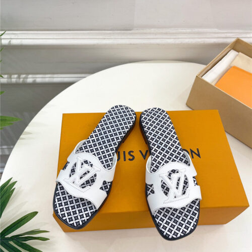 High Quality Luxury Louis Vuitton New Hollow Slippers – Style 49923 product detail