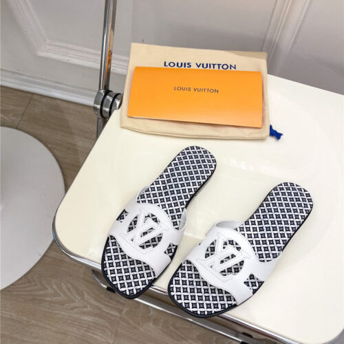 High Quality Luxury Louis Vuitton New Hollow Slippers – Style 49923