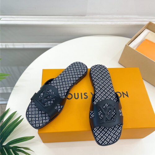 High Quality Luxury Louis Vuitton New Hollow Slippers product detail