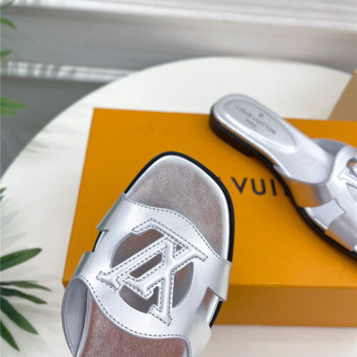 High Quality Luxury Louis Vuitton New Hollow Slippers – Style 15459 product detail