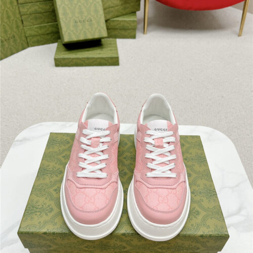 High Quality Luxury Gucci Chunky B Series Lightweight Soft Platform Sneakers – Style 80467 product detail