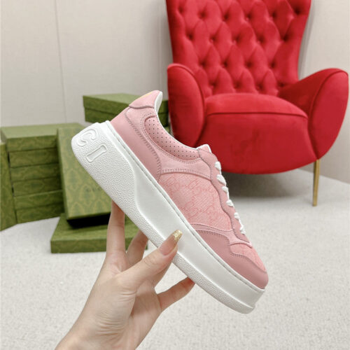 High Quality Luxury Gucci Chunky B Series Lightweight Soft Platform Sneakers – Style 80467 product detail