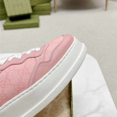 High Quality Luxury Gucci Chunky B Series Lightweight Soft Platform Sneakers – Style 80467 product detail