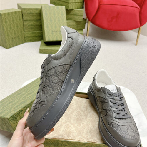 High Quality Luxury Gucci Chunky B Series Lightweight Soft Platform Sneakers – Style 75379 product detail