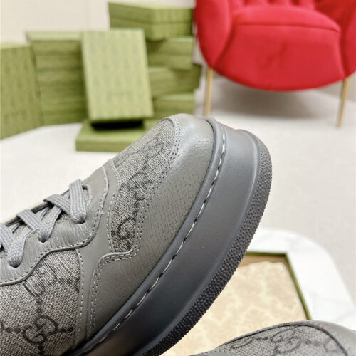 High Quality Luxury Gucci Chunky B Series Lightweight Soft Platform Sneakers – Style 75379 product detail