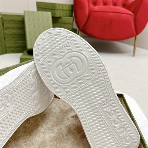 High Quality Luxury Gucci Chunky B Series Lightweight Soft Platform Sneakers – Style 29043 product detail