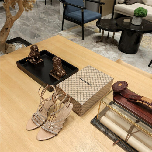 High Quality Luxury Balenciaga Crystal Hot Diamond Strap Sandals product detail