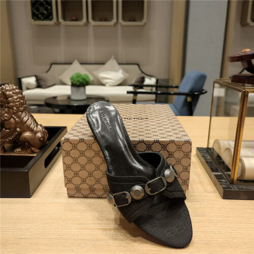 High Quality Luxury Balenciaga Lecagole Series Slippers – Style 69955 product detail
