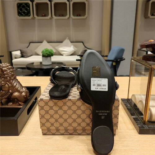 High Quality Luxury Balenciaga Lecagole Series Slippers – Style 69955 product detail
