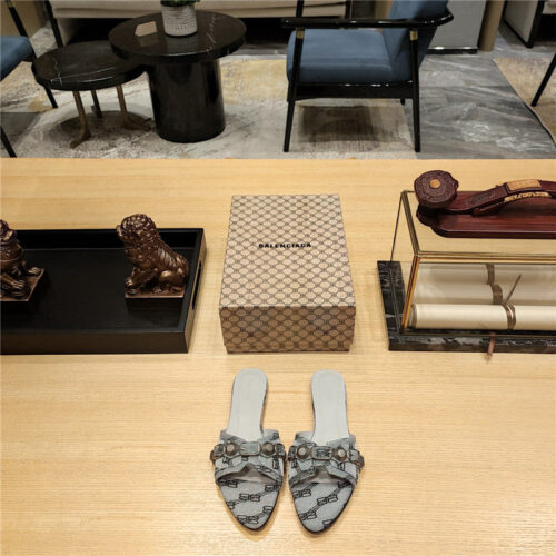 High Quality Luxury Balenciaga Lecagole Series Slippers – Style 35491 product detail