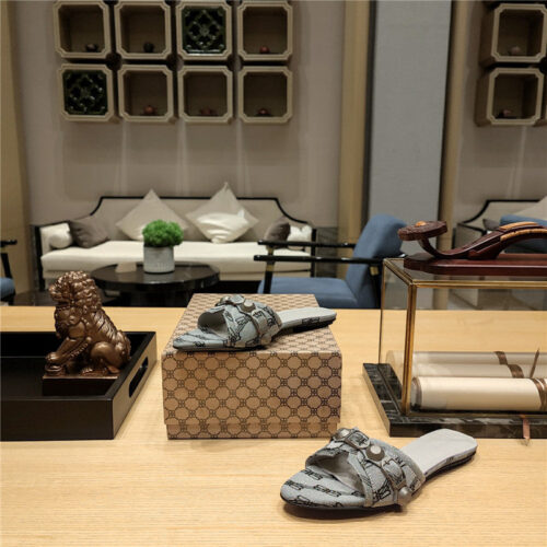 High Quality Luxury Balenciaga Lecagole Series Slippers – Style 35491 product detail