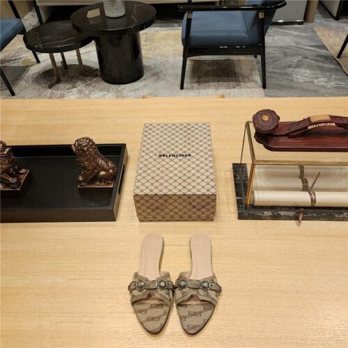 High Quality Luxury Balenciaga Lecagole Series Slippers – Style 01027 product detail