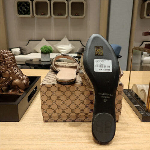 High Quality Luxury Balenciaga Lecagole Series Slippers – Style 01027 product detail