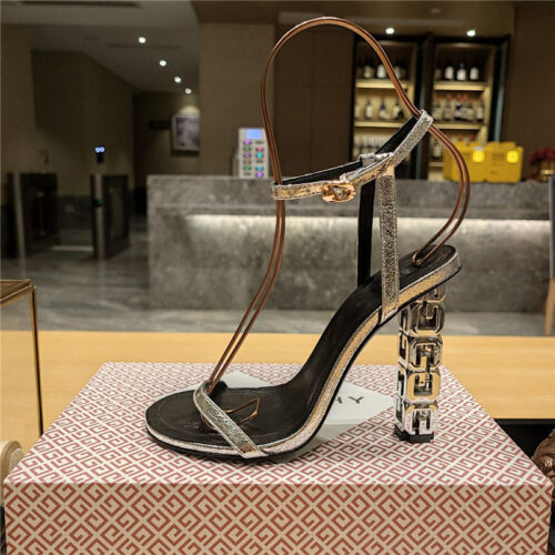 High Quality Luxury Givenchy Open Toe Strappy Sandals – Style 03715 product detail