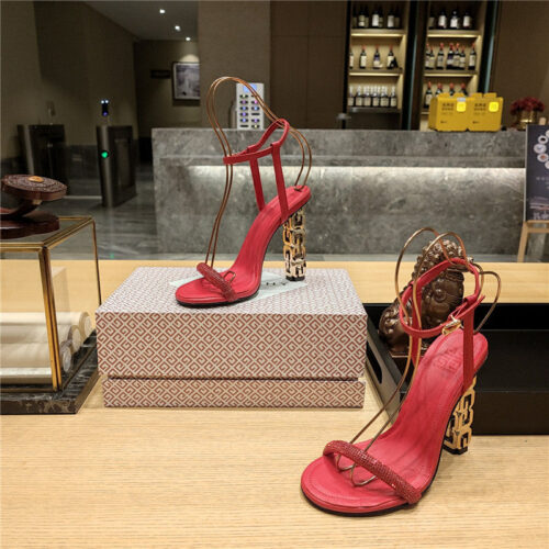 High Quality Luxury Givenchy Open Toe Strappy Sandals – Style 26307