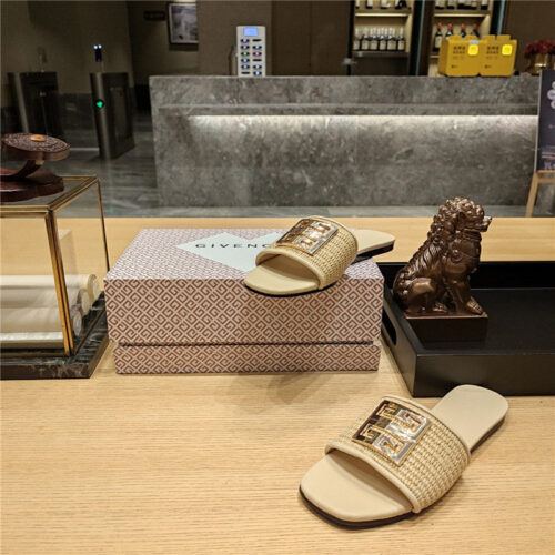 High Quality Luxury Givenchy Trendy Flat Slides – Style 09891 product detail