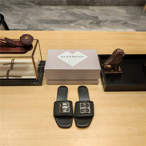 High Quality Luxury Givenchy Trendy Flat Slides – Style 72035 product detail