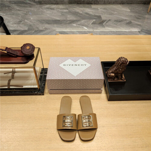 High Quality Luxury Givenchy Trendy Flat Slides – Style 68643 product detail