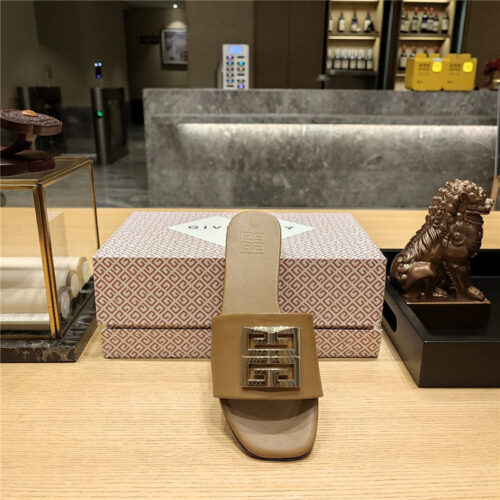 High Quality Luxury Givenchy Trendy Flat Slides – Style 68643 product detail