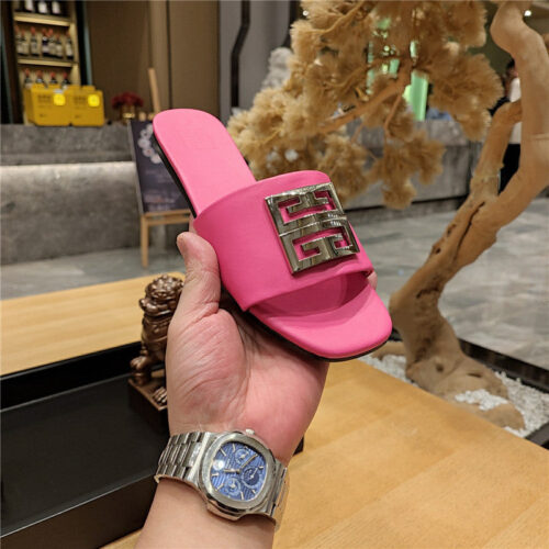 High Quality Luxury Givenchy Trendy Flat Slides – Style 70339 product detail