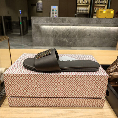 High Quality Luxury Givenchy Trendy Flat Slides – Style 99715 product detail