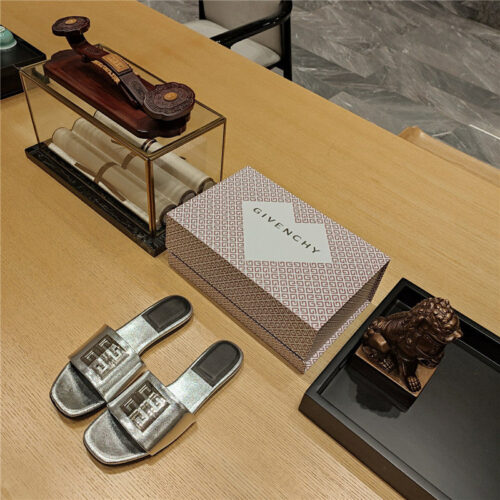 High Quality Luxury Givenchy Trendy Flat Slides – Style 98019 alternate view