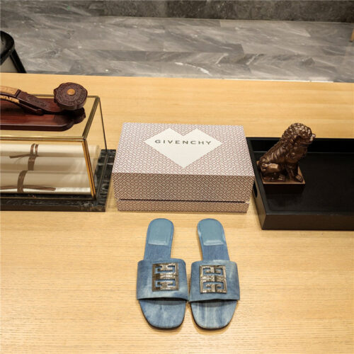 High Quality Luxury Givenchy Trendy Flat Slides – Style 58467 product detail