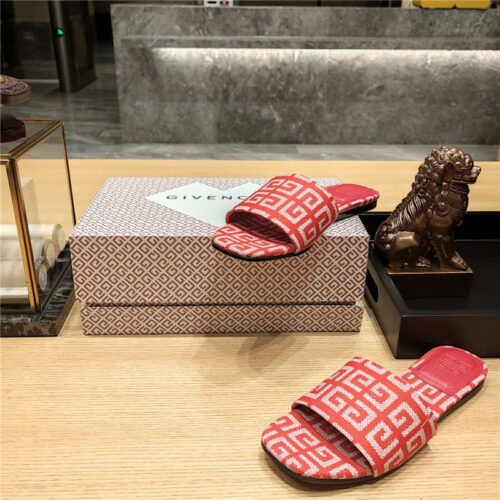 High Quality Luxury Givenchy Trendy Flat Slides – Style 22307 product detail