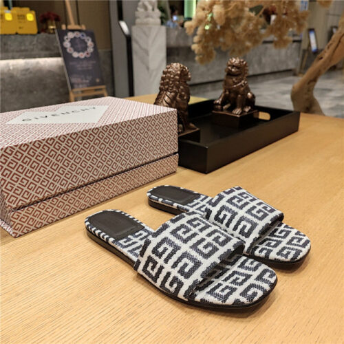 High Quality Luxury Givenchy Trendy Flat Slides