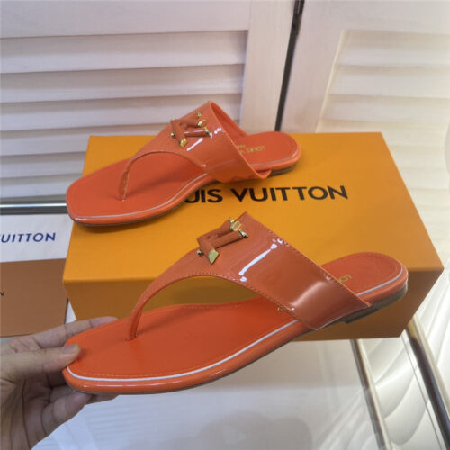 High Quality Luxury Louis Vuitton Latest Flip Flops Slippers – Style 86755 product detail