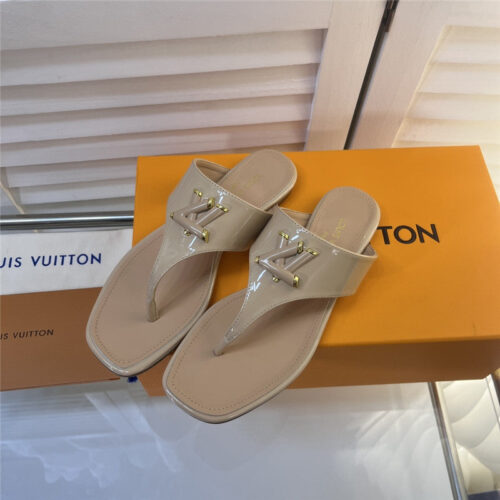 High Quality Luxury Louis Vuitton Latest Flip Flops Slippers product detail