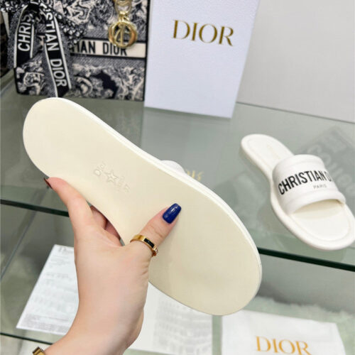 High Quality Luxury Dior Platform Sandals – Style 27590 product detail