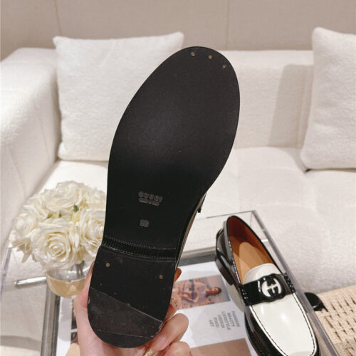 High Quality Luxury Gucci British Style Loafers product detail