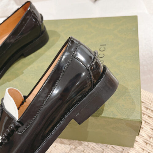 High Quality Luxury Gucci British Style Loafers product detail