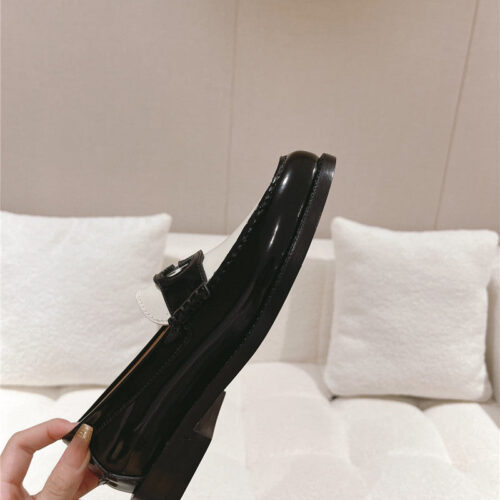 High Quality Luxury Gucci British Style Loafers product detail