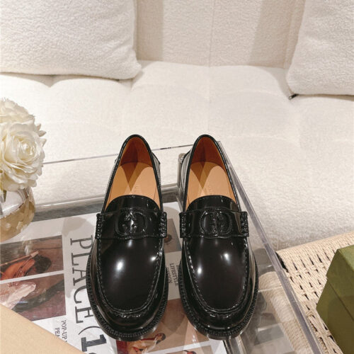 High Quality Luxury Gucci British Style Loafers – Style 77683 product detail